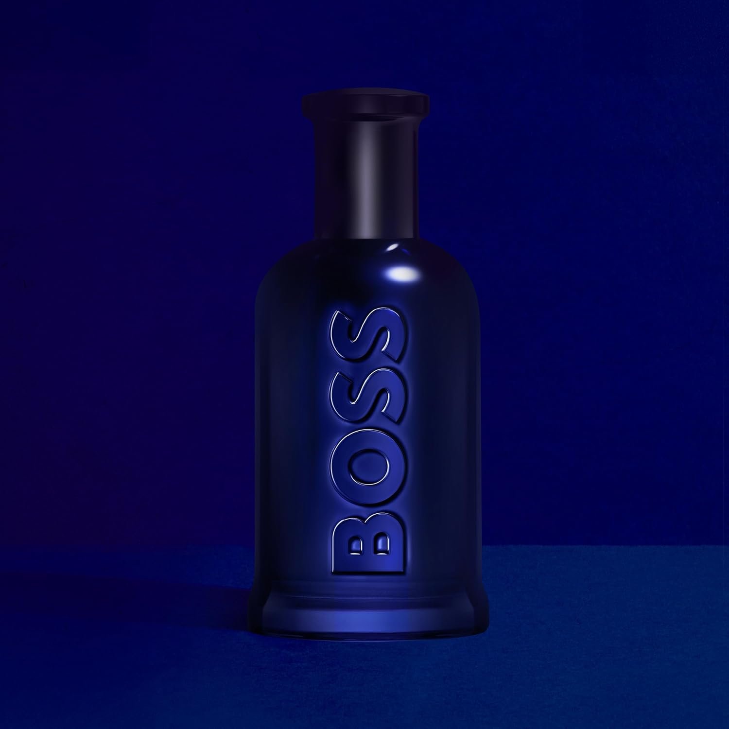 Hugo Boss Bottled Night Eau de Toilette – Woody Men's Cologne – With Notes of Birch Leaf, Cardamom, Louro Amarelo Wood & Musk – Luxury Perfumes for Men – Long Lasting Fragrance - Image 3